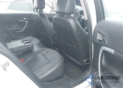 2017 Buick Regal Turbo Sport Touring z USA, uszkodzony, nr VIN 2G4GL5EX9H9164787